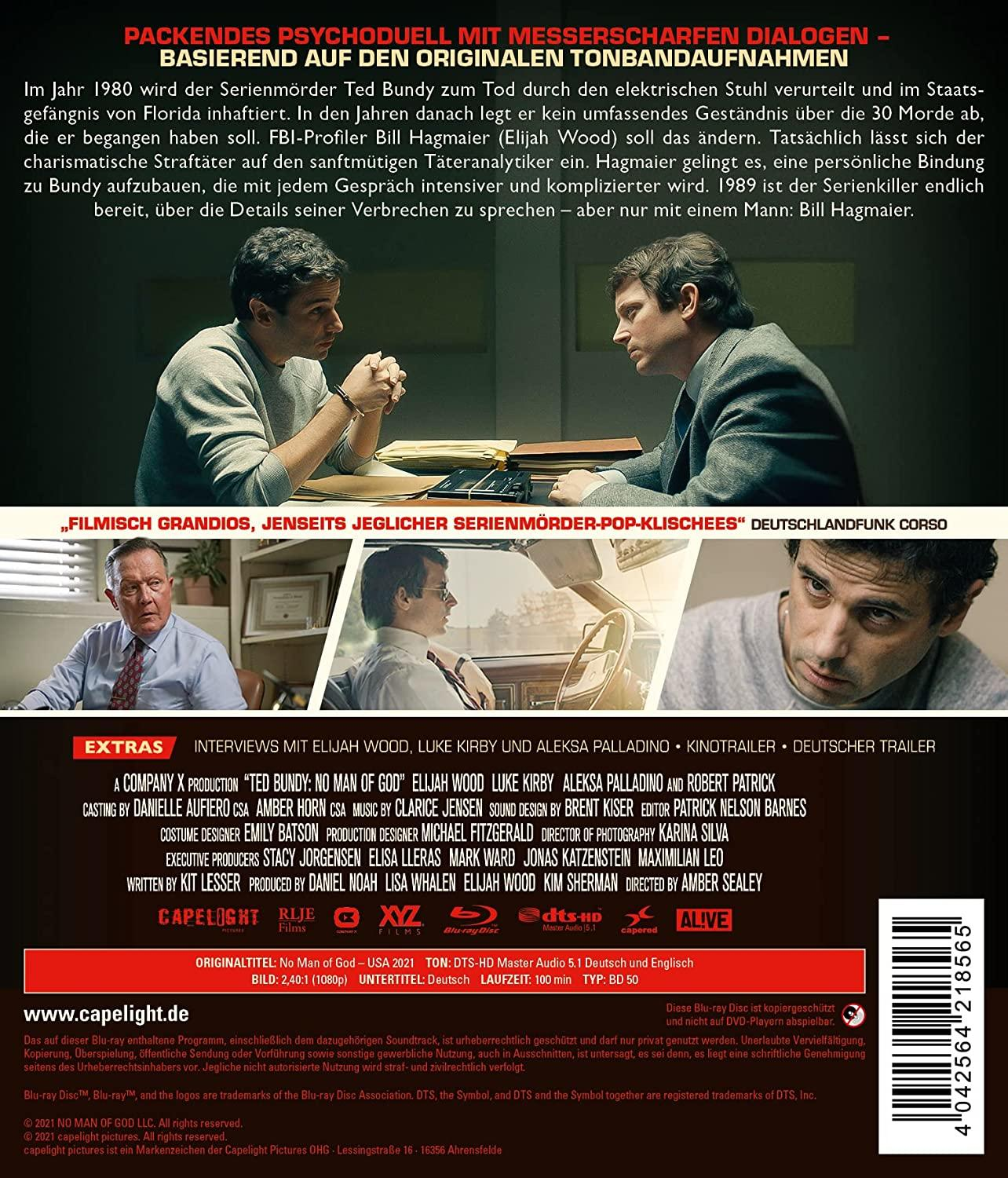 Filmposter mit zwei Männern in Anzügen. Text in Deutsch und Englisch. Weißer Hintergrund.