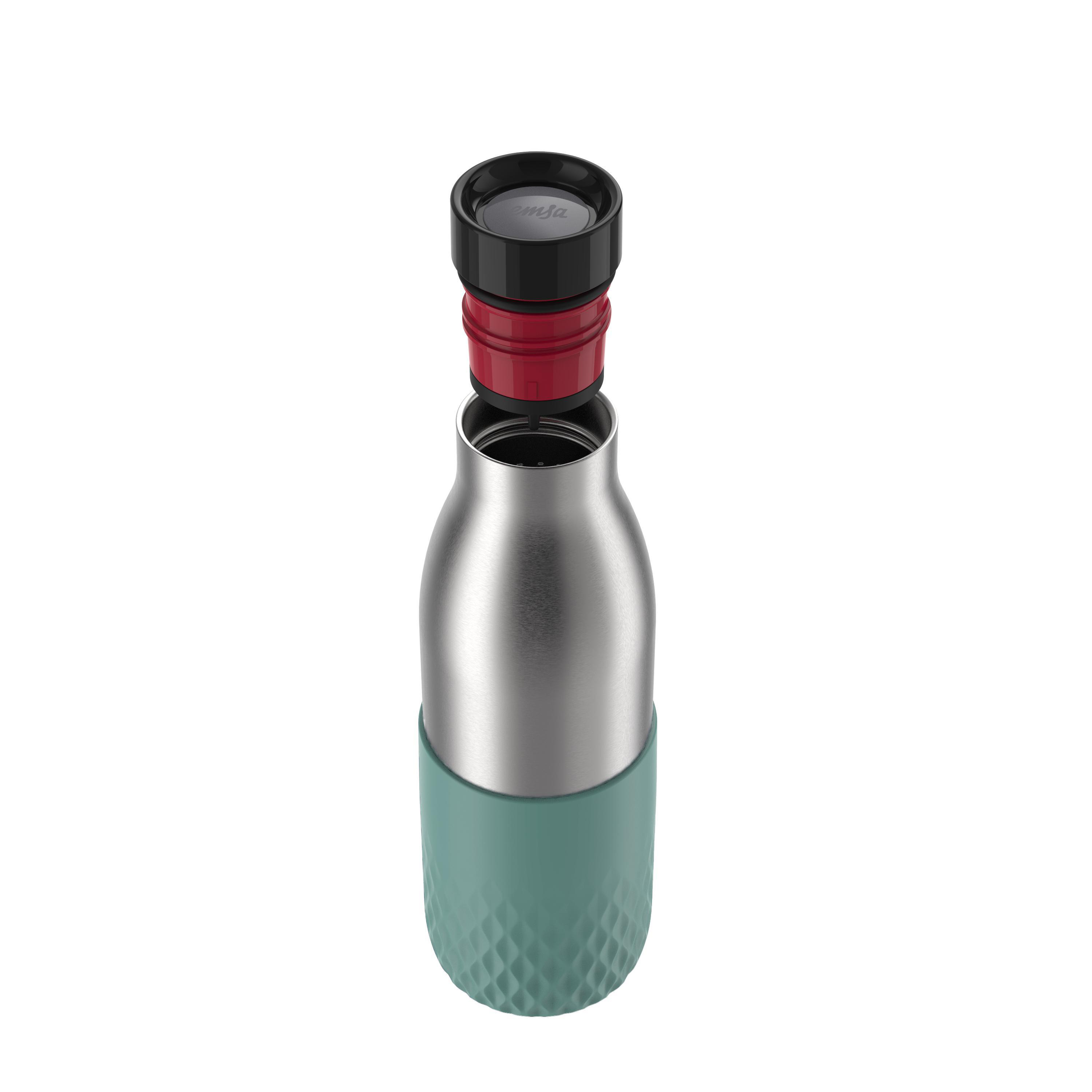 Zerlegte Wasserflasche. Es hat eine silberne Flasche, einen türkisfarbenen Sockel, eine rot-schwarze Kappe.
