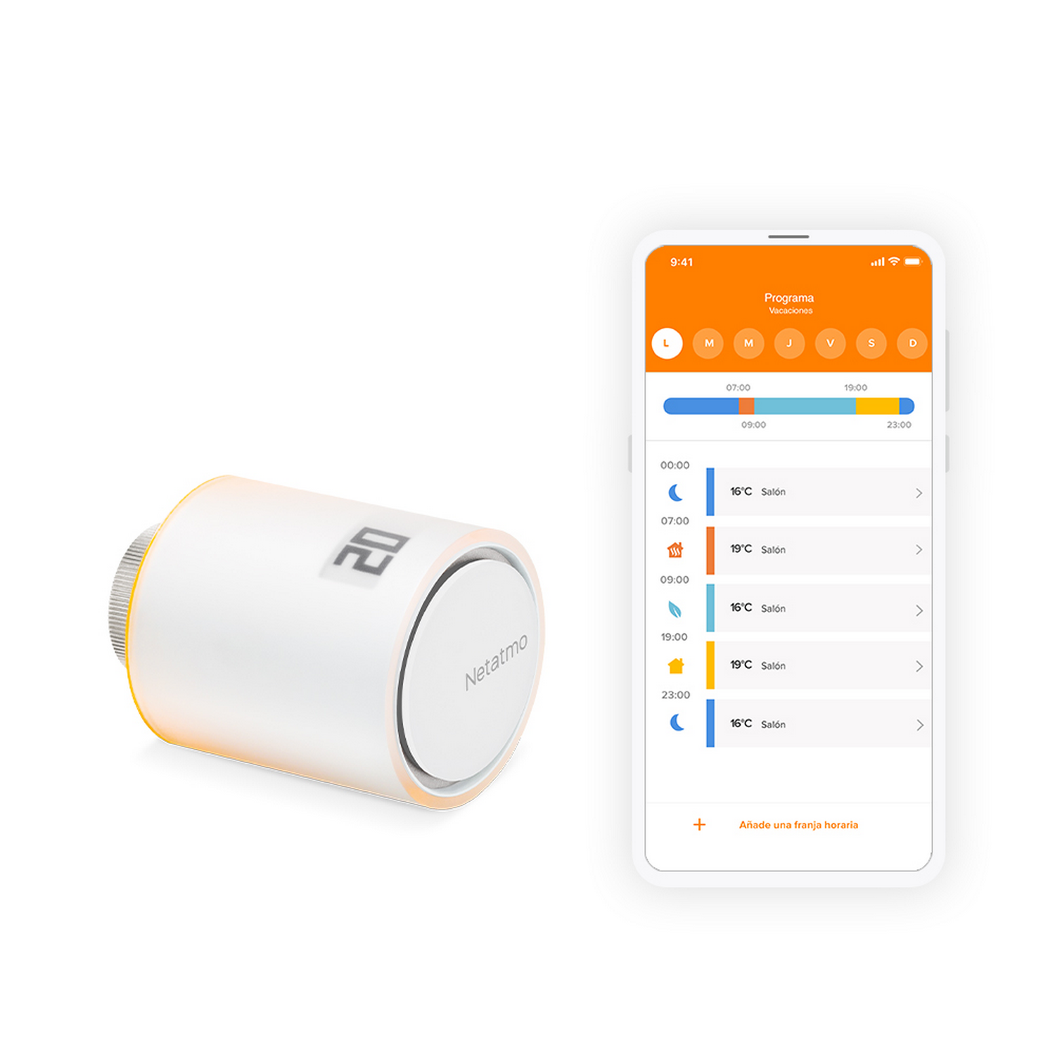 Termostato inteligente blanco y smartphone con interfaz de aplicación. Fondo blanco.
