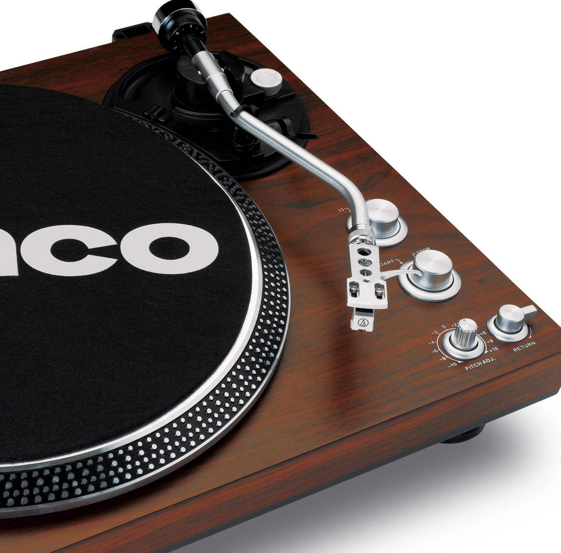 Une platine vinyle avec une finition en bois, avec un disque vinyle noir dessus.