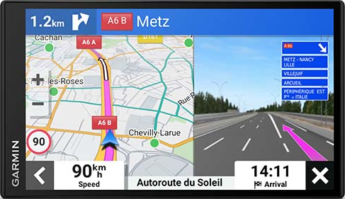 Un dispositivo GPS Garmin che mostra una mappa con indicazioni.