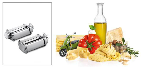Nudelmaschine, Roller, Pasta, Tomate, Öl, Käse, Oliven.
