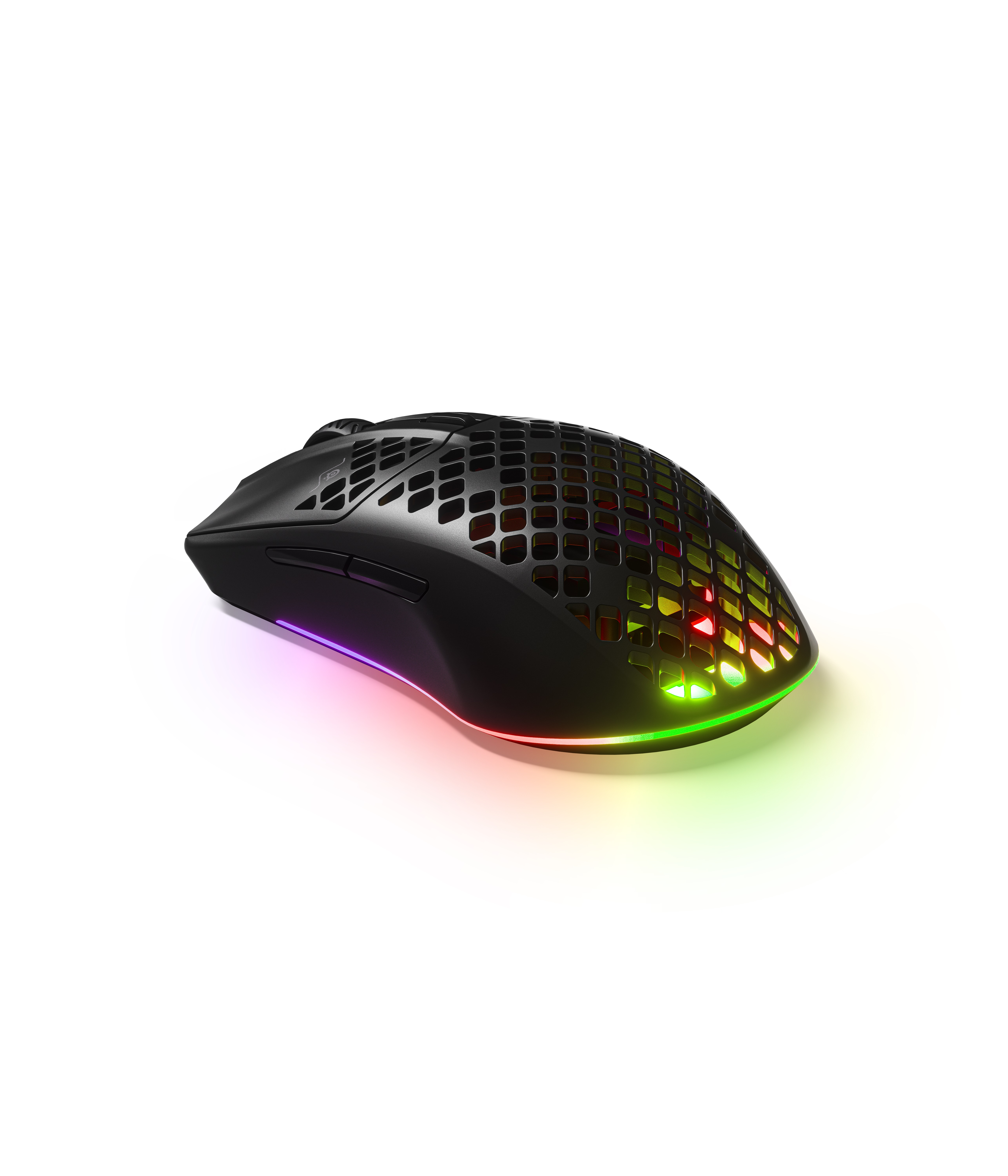 Zwarte gamingmuis met RGB-verlichting. Witte achtergrond. Bovenaanzicht.