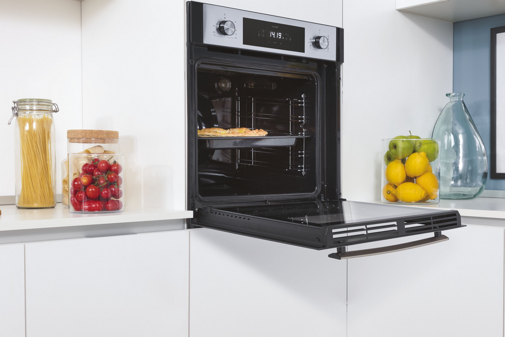 Horno - Candy Essenza FCNE625X WIFI, Multifunción, 70l, Limpieza h2O, 60cm, WIFI, Puerta doble cristal, Inox