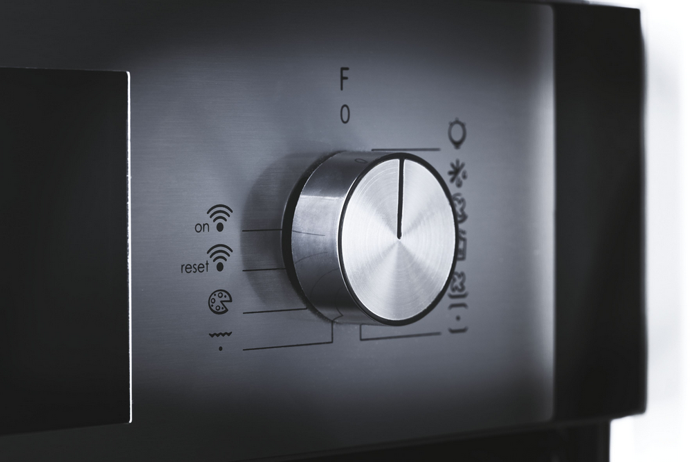 Horno - Candy Essenza FCNE625X WIFI, Multifunción, 70l, Limpieza h2O, 60cm, WIFI, Puerta doble cristal, Inox