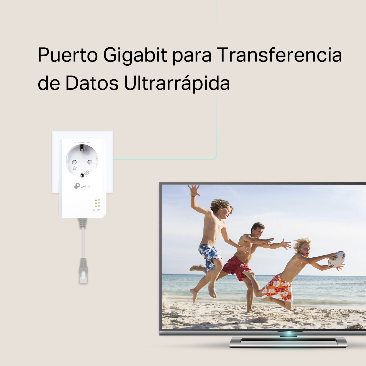 Un adaptador de línea eléctrica conectado a un televisor que muestra a tres personas jugando en la playa.