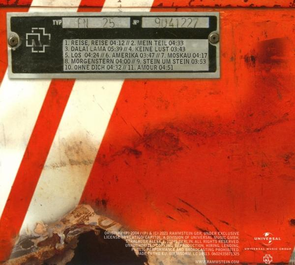 Een cd-hoesje met Duitse tekst over een band genaamd Rammstein.
