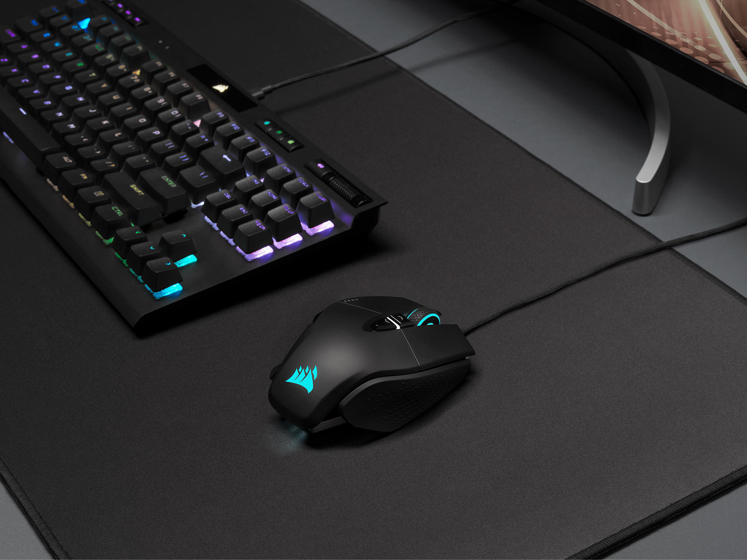 CORSAIR M65 RGB ULTRA Maus, Schwarz