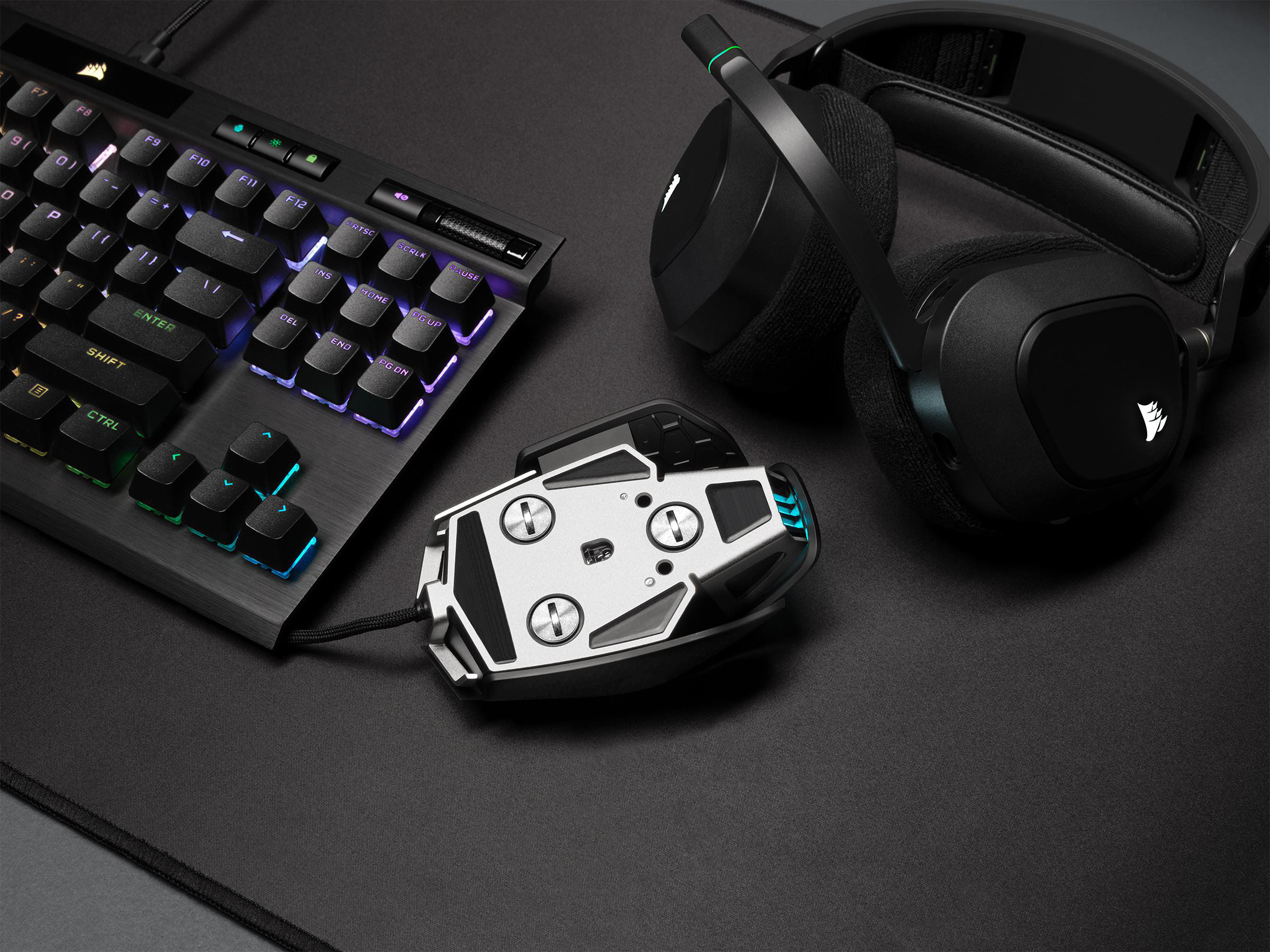CORSAIR M65 RGB ULTRA Maus, Schwarz