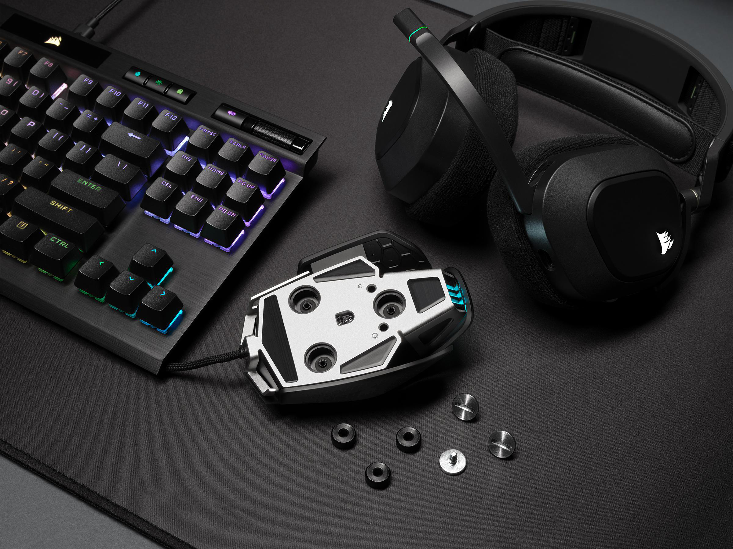CORSAIR M65 RGB ULTRA Maus, Schwarz