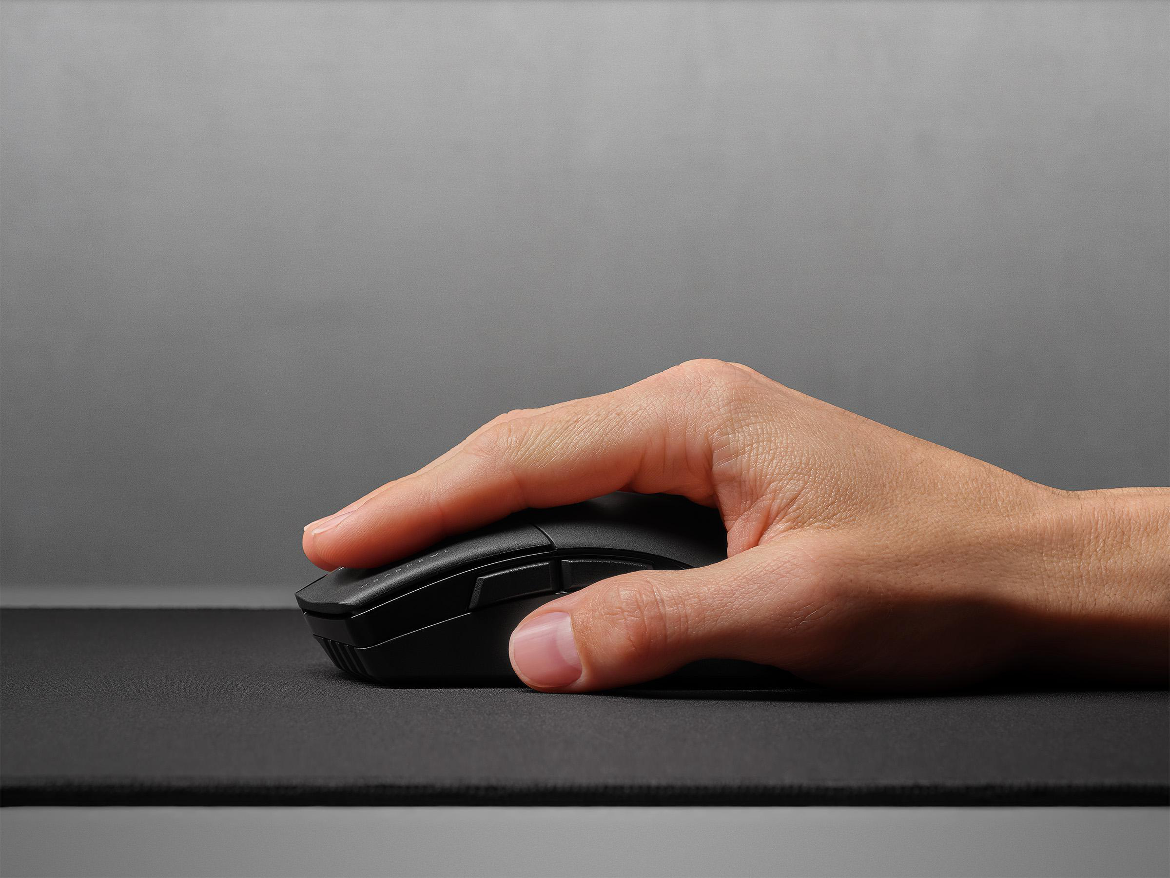 CORSAIR WIRELESS CHAMPION SERIES Maus Maus, Schwarz
