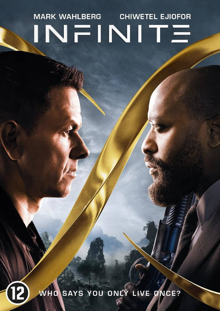 Affiche du film 'Infinite' avec Mark Wahlberg et Chiwetel Ejiofor.
