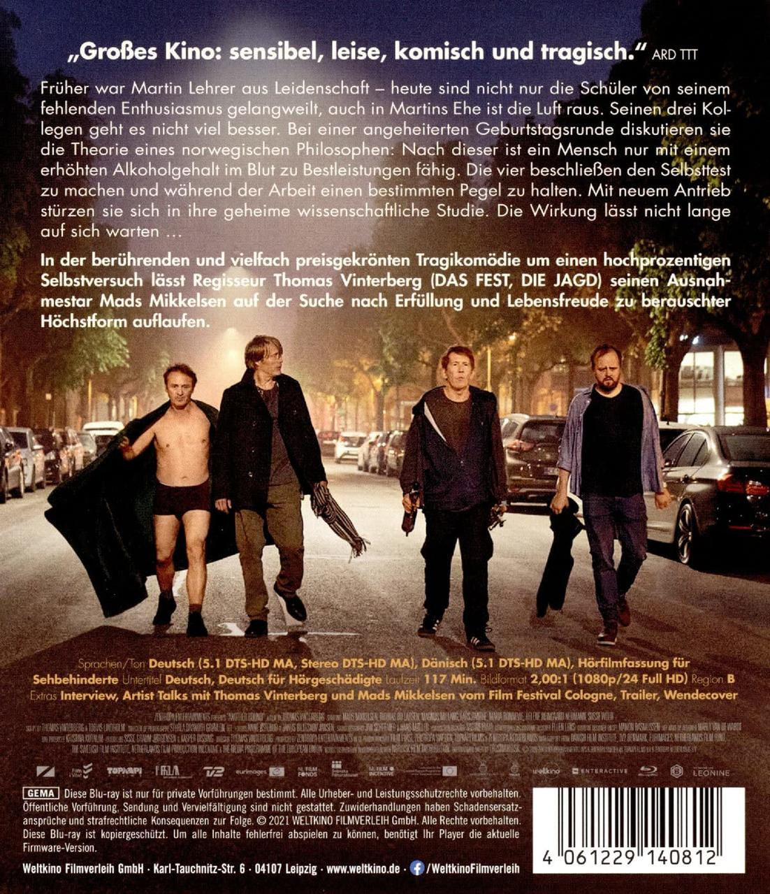 Rückseite einer Film-DVD mit Text und Bildern von Menschen, Autos und einer Stadt.