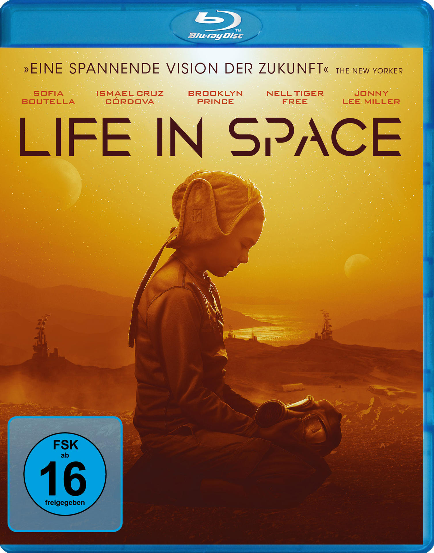 Blu-ray-Cover mit einem Kind in einem Raumanzug. Der Titel lautet 'Life in Space'.