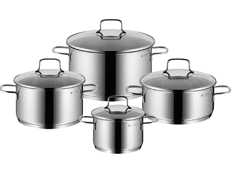 Set aus vier Edelstahltöpfen mit Glasdeckeln, angeordnet auf einer dunklen Oberfläche.