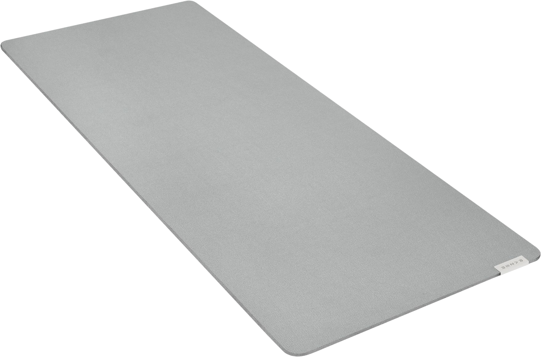Ein graues rechteckiges Mousepad liegt auf weißem Hintergrund. Ein weißes Etikett mit dem Markennamen ist zu sehen.