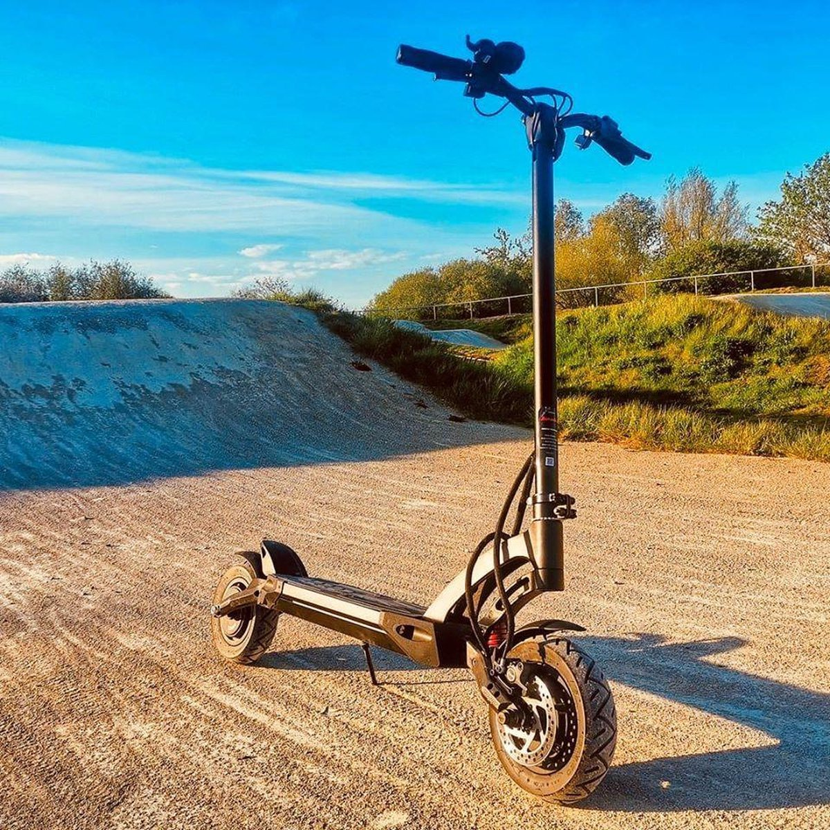 KAABO Elektrische step Mantis 10 Custom Zwart (PM2021KAMACU)