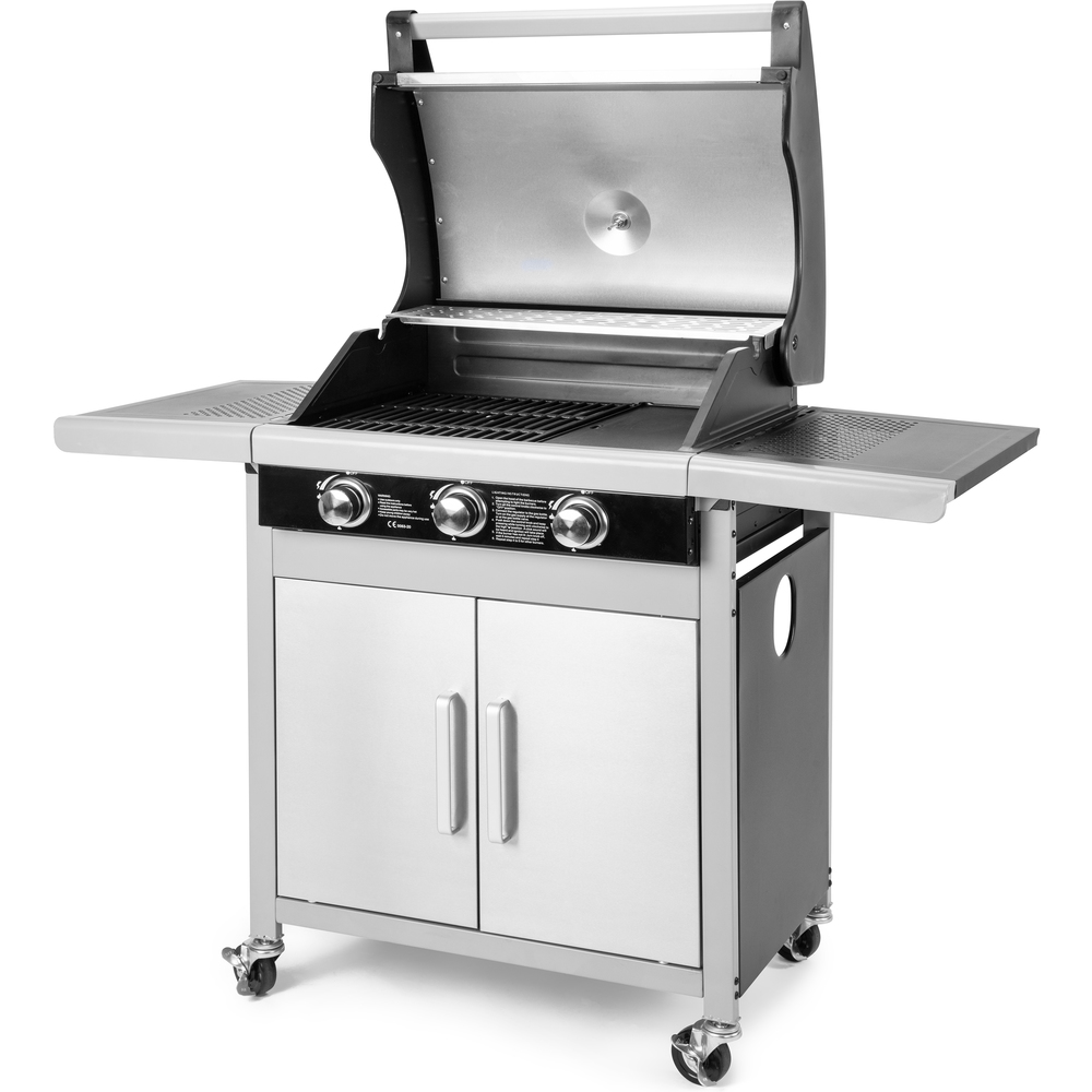 Rozsdamentes acél grill nyitott fedéllel és oldalsó asztalokkal.