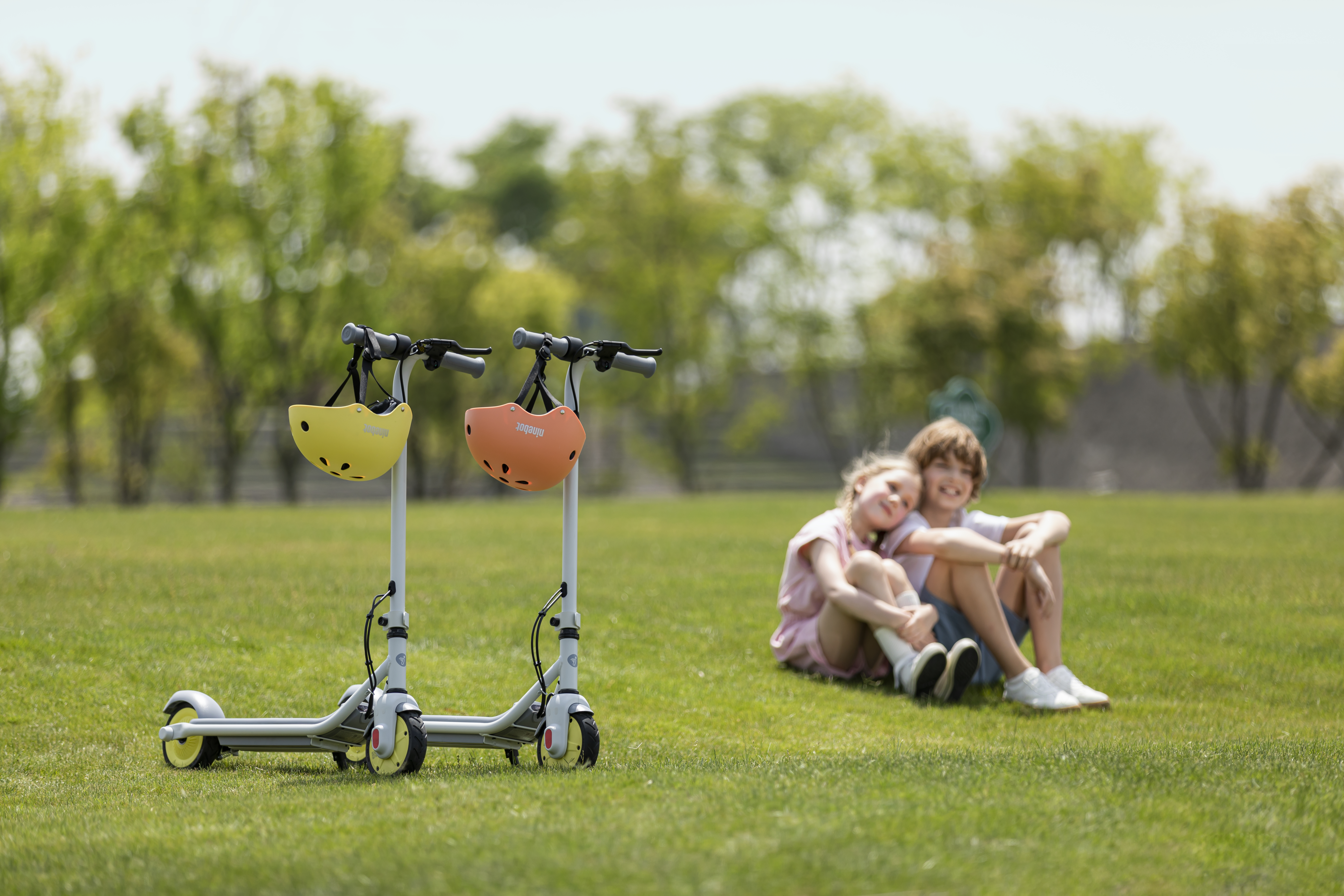 E-KickScooter by ZING NINEBOT E-KickScooter C8 Segway Grau/Gelb