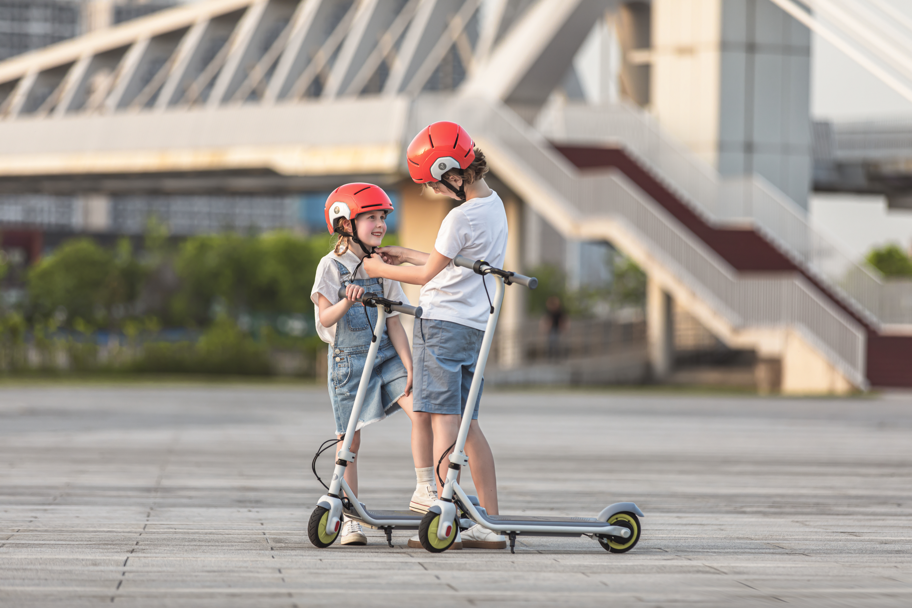 NINEBOT E-KickScooter ZING C8 by Grau/Gelb E-KickScooter Segway