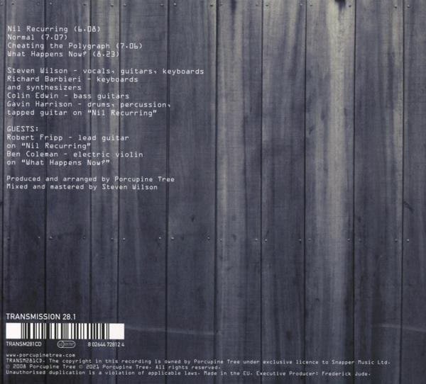 Ein CD-Cover mit Songtiteln und Künstlernamen. Holziger Hintergrund mit Grautönung. Text ist weiß.