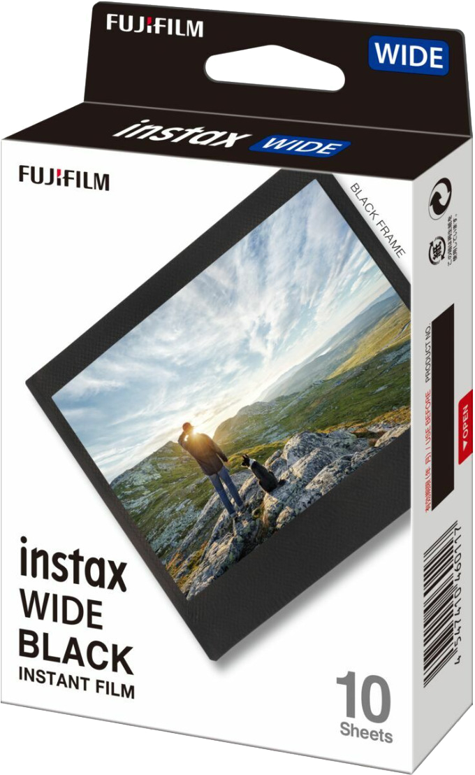 Instax Wide Black instant film doboz. A doboz egy tájkép előtt álló személy képét mutatja.