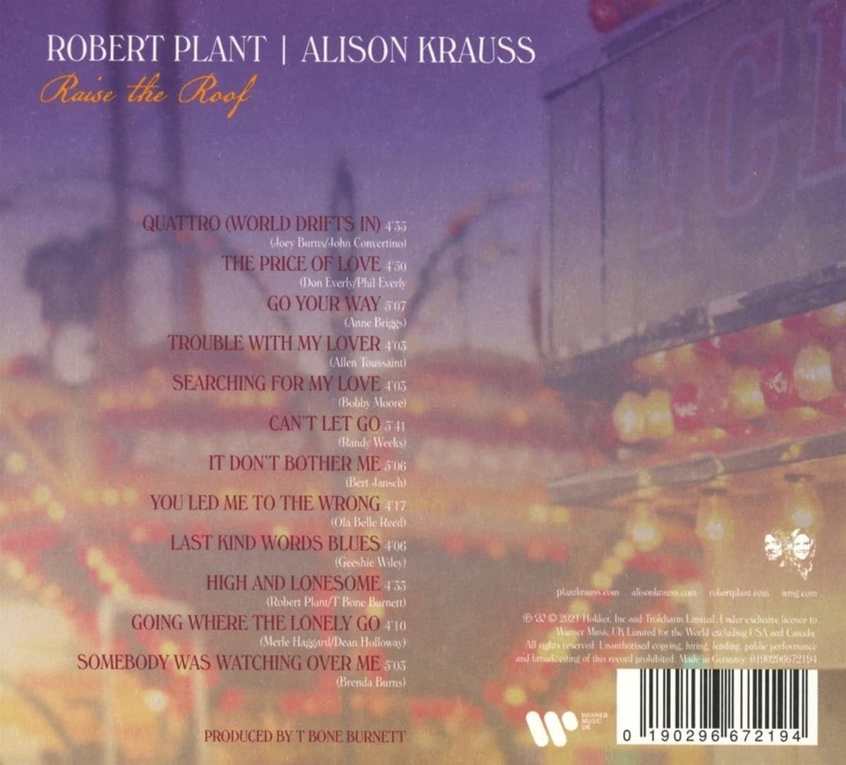 Album borító: Robert Plant és Alison Krauss, "Raise the Roof", látható a számok listája. A háttér egy elmosódott kültéri jelenet.