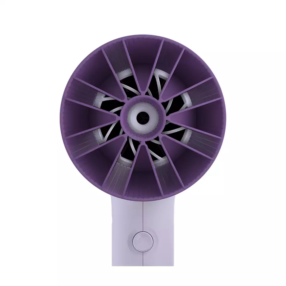 Egy lila hajszárító felülről, a ventilátort és a fogantyút mutatja.