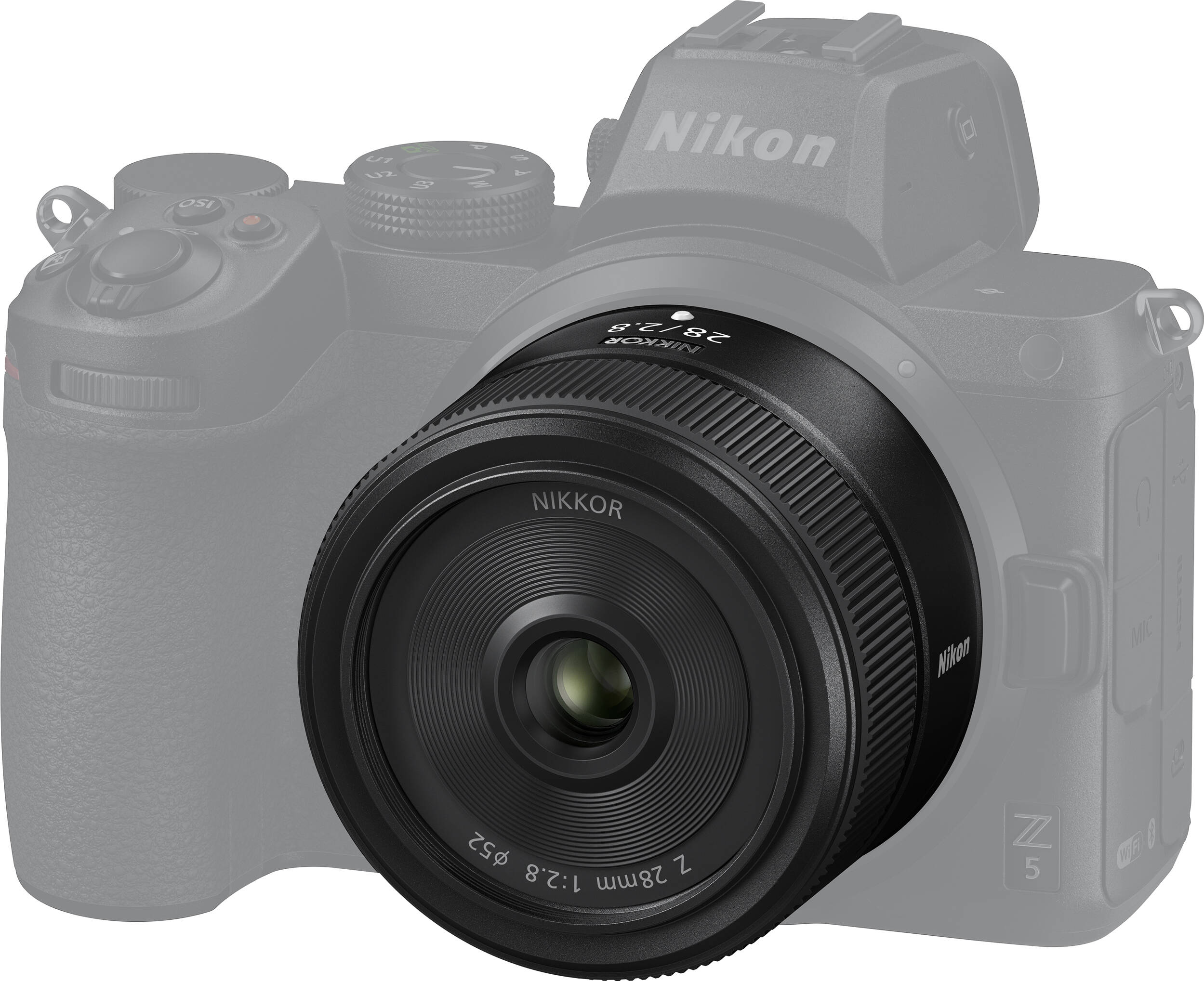 Ein schwarzes Nikon-Objektiv an einer Digitalkamera.