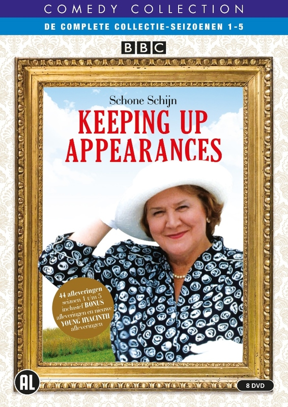 Couverture DVD de Keeping Up Appearances, montrant une femme avec un chapeau. Le titre est en rouge.