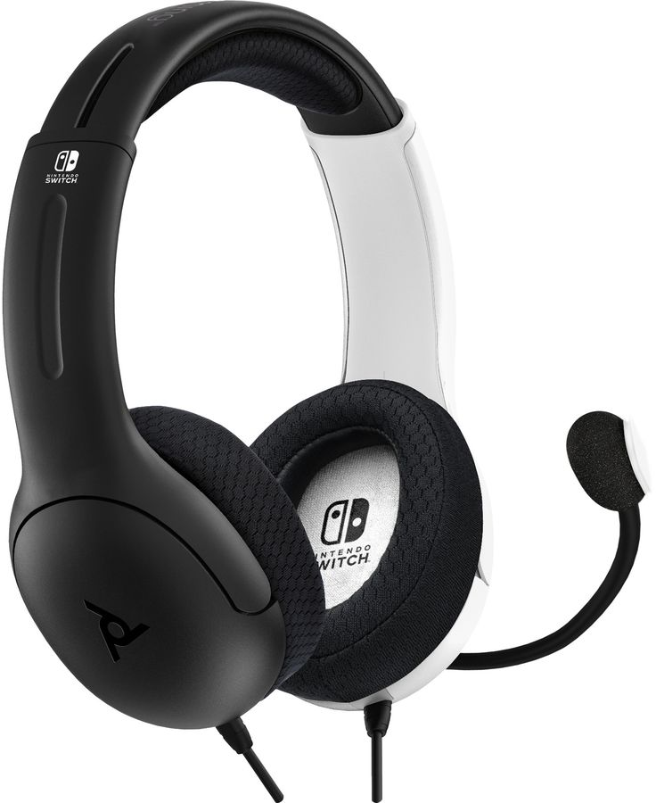 Schwarz-weißes Nintendo Switch-Headset mit Mikrofon. Weißer Hintergrund.