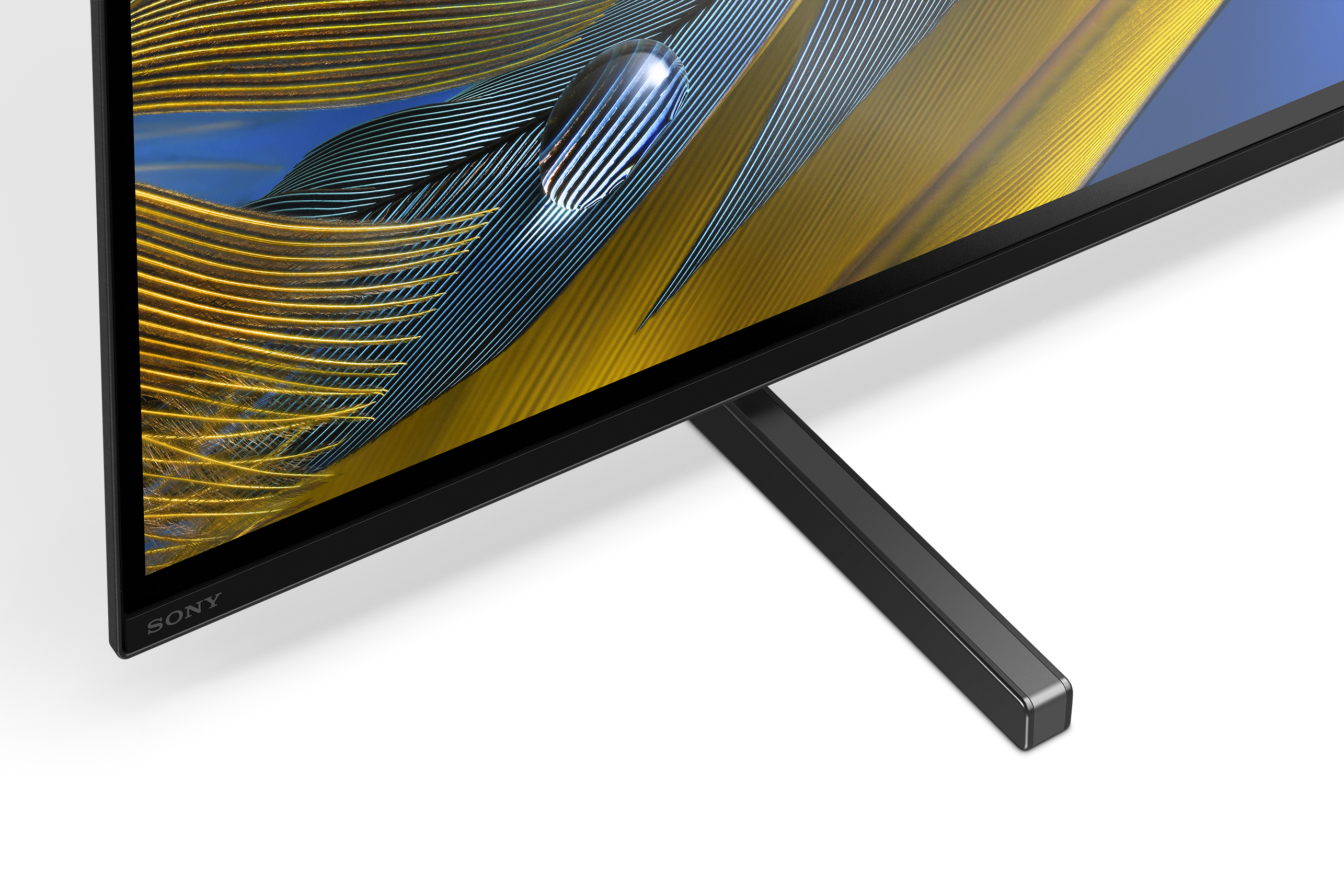Nahaufnahme eines TV-Ständers und eines schwarzen TV-Bildschirms.