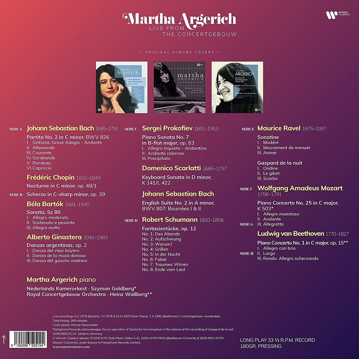 Album borító portrékkal és szöveggel. Fekete-fehér portrék egy nőről. Zenei jegyzetek.