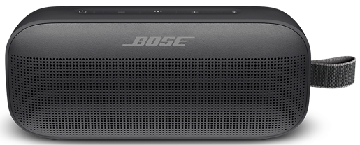 Une enceinte portable Bose gris foncé avec une sangle.