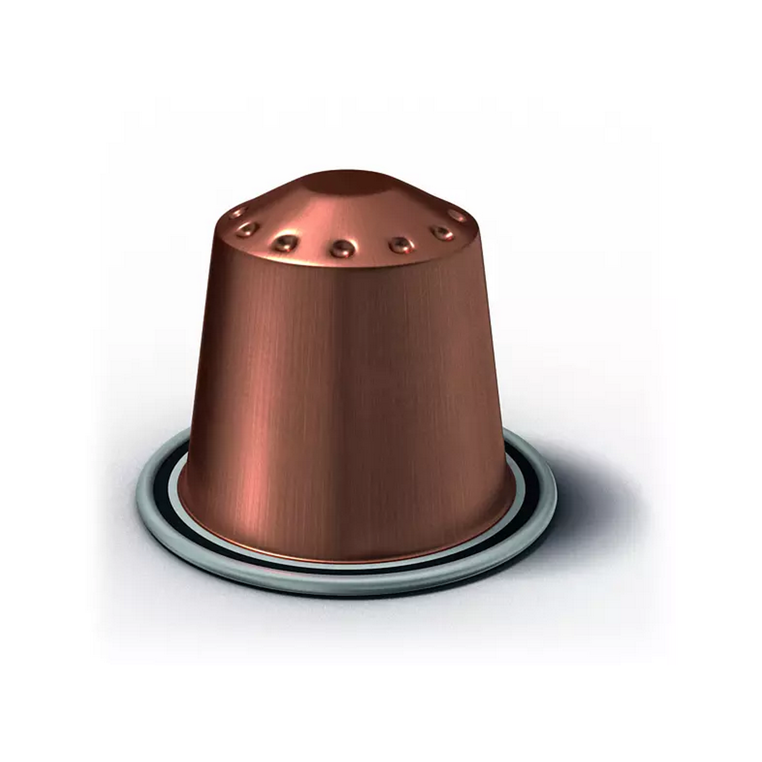 Una cápsula de café color bronce, en forma de cono, con borde plateado y negro. La parte superior tiene pequeños agujeros. Fondo blanco.