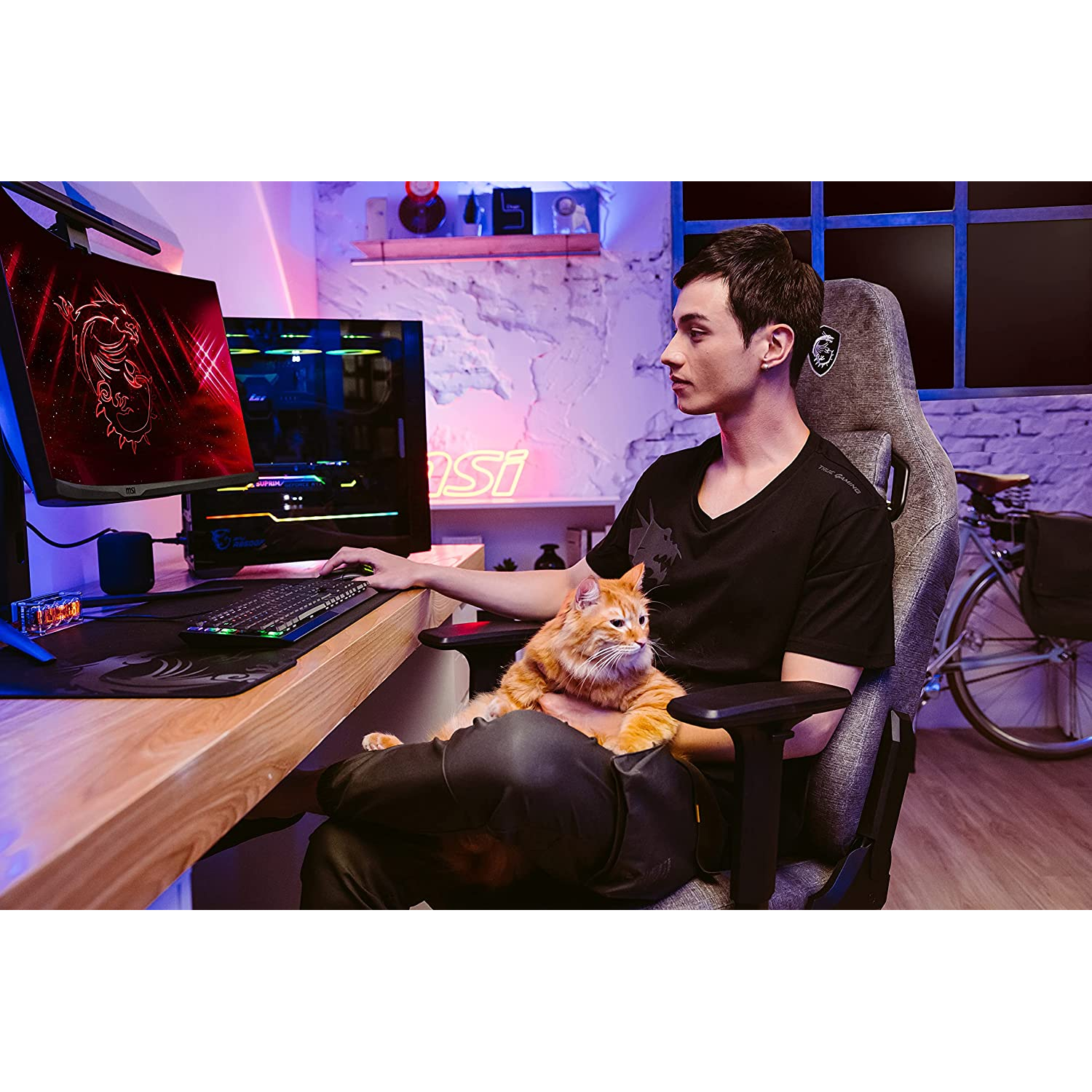 Silla gaming - MSI CH130 I RepelTek Fabric, 2D, Rueda PU 60 mm, Class-4, Negro