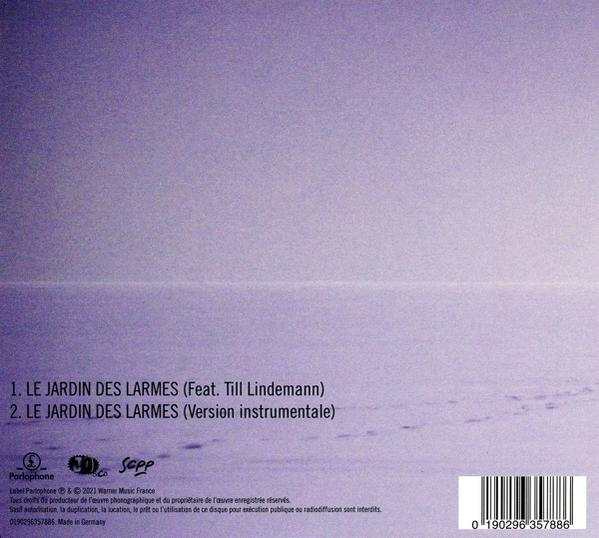Ein CD-Cover mit Text auf Französisch, mit einem violetten, verschwommenen Landschaftshintergrund.