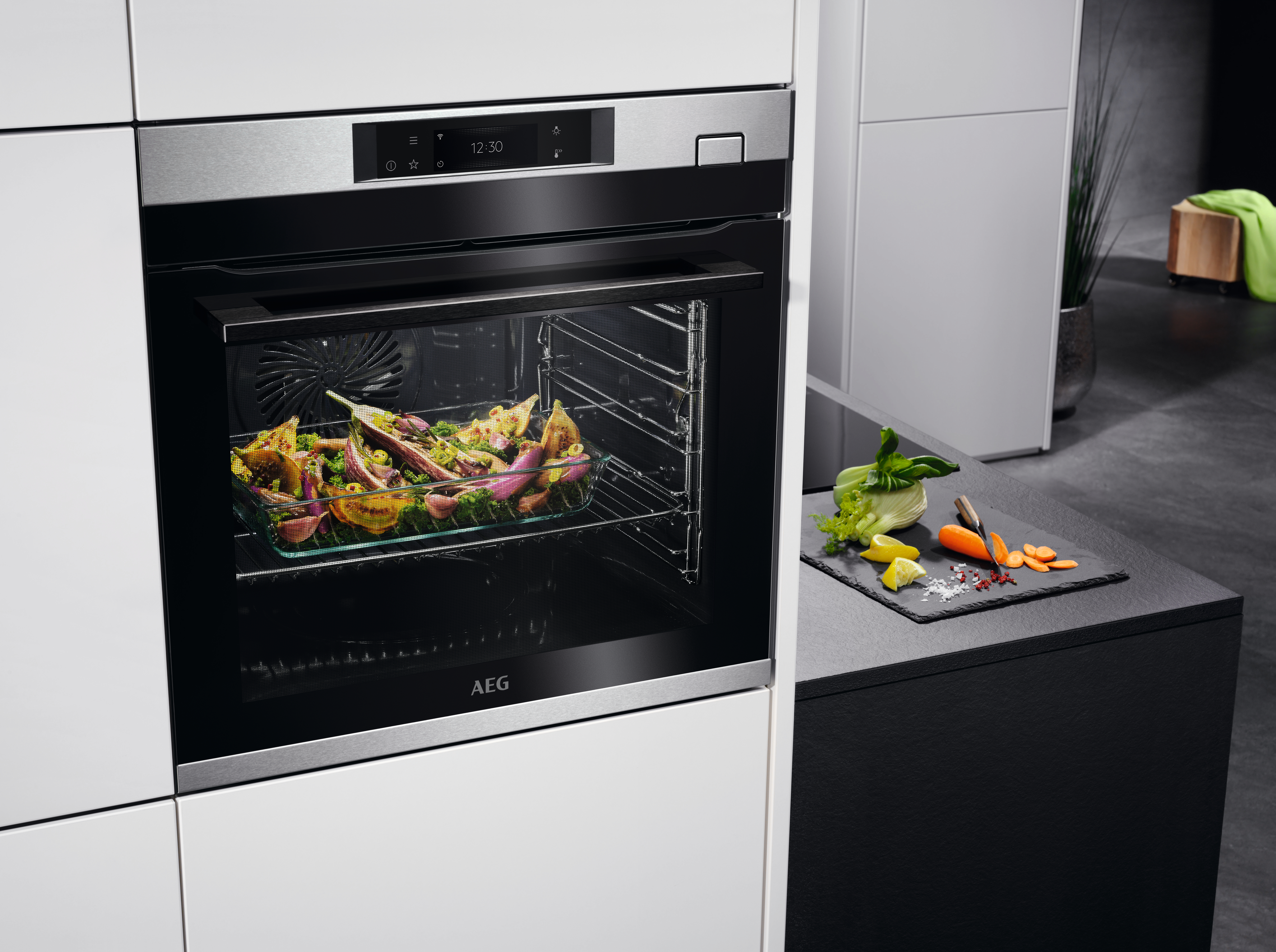 AEG BCO7881V2, Backofen (Einbaugerät, 70 l, 595 mm breit), Dampfgarfunktion