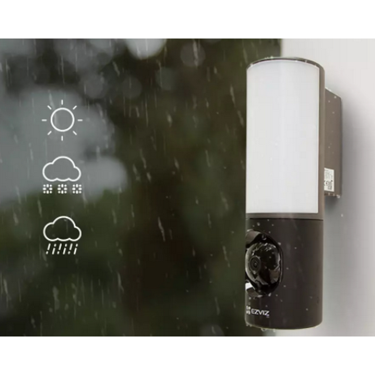 Una cámara de seguridad exterior negra con una luz blanca, con iconos de lluvia y clima en el fondo.