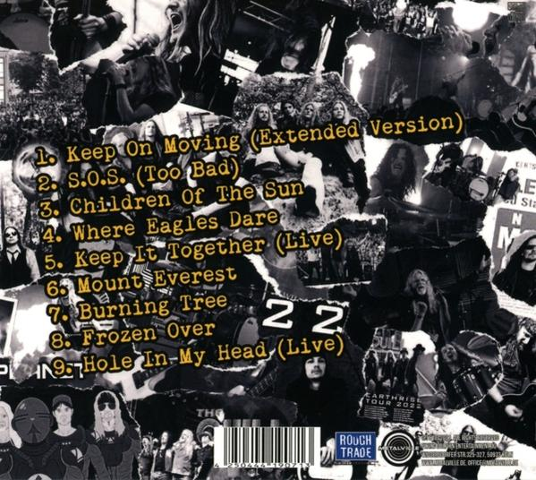 Albumcover mit zerrissenen Teilen und Bandmitgliedern. Trackliste enthält 'Keep on Moving' und 'Children of the Sun'.