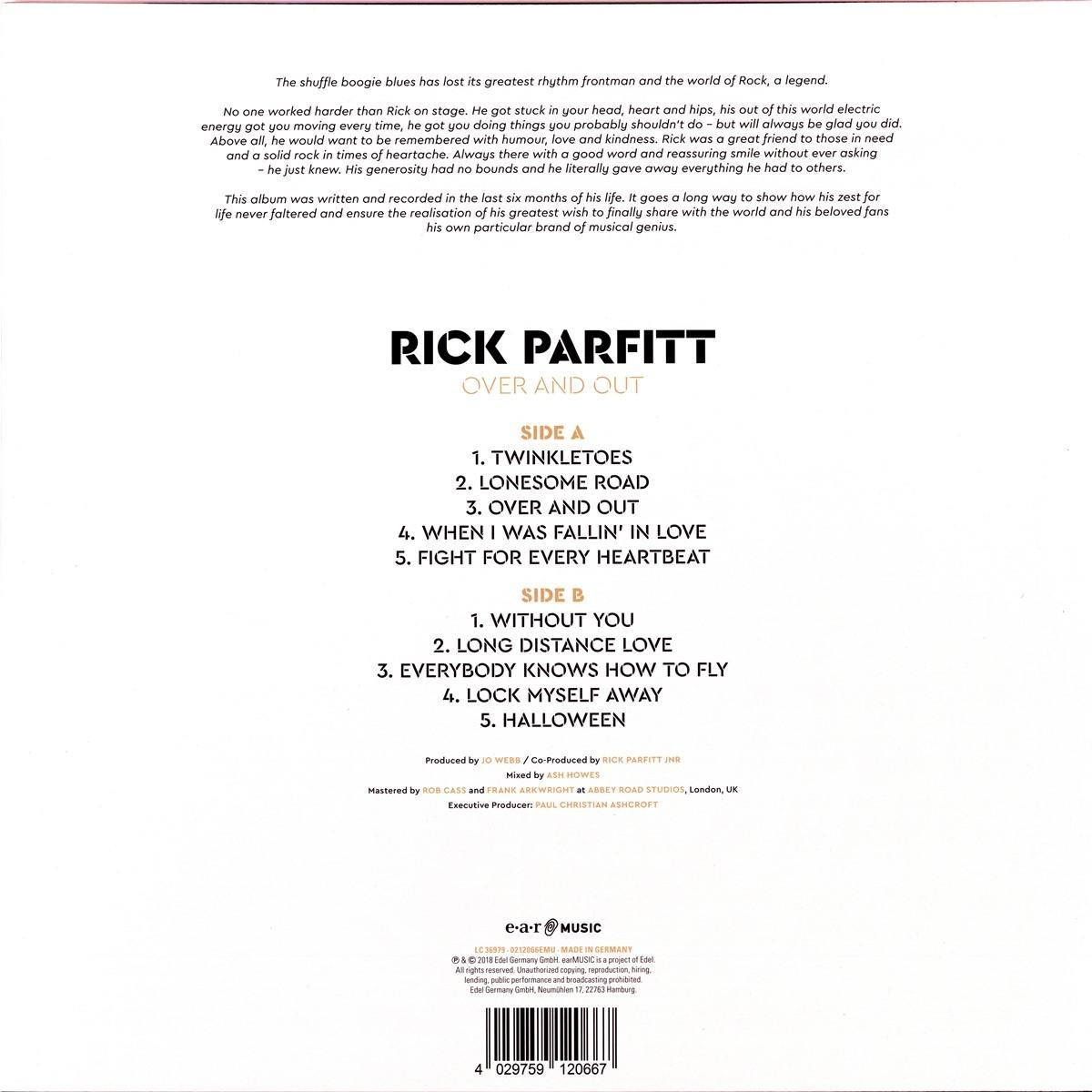 Eine Schallplatte mit Albumcover, schwarz-weiß.