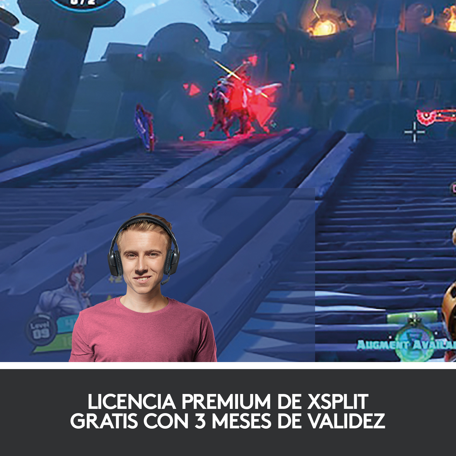 Un hombre con auriculares sonriendo a la cámara, con una escena de juego en la pantalla.