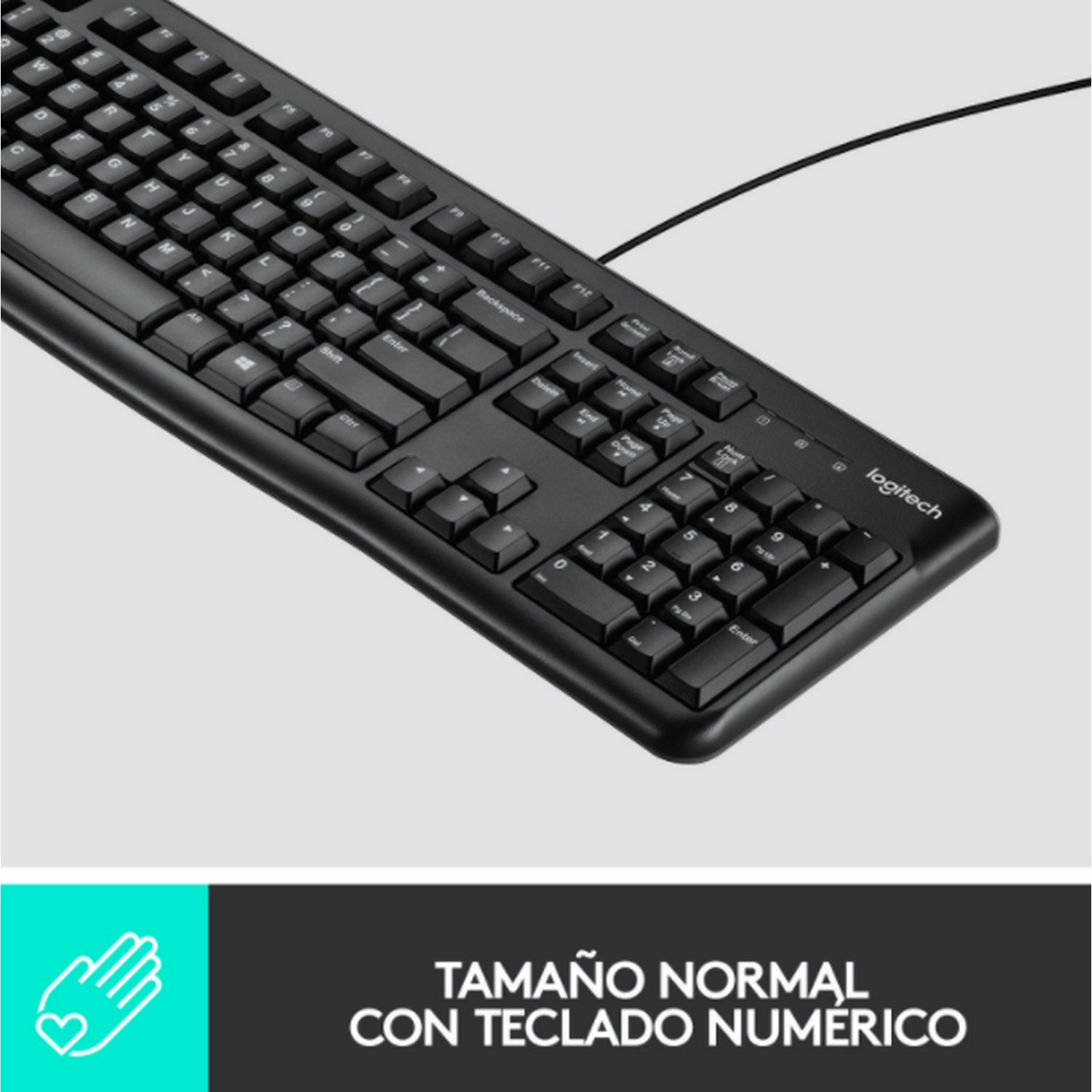 Teclado negro con teclado numérico y fondo blanco.
