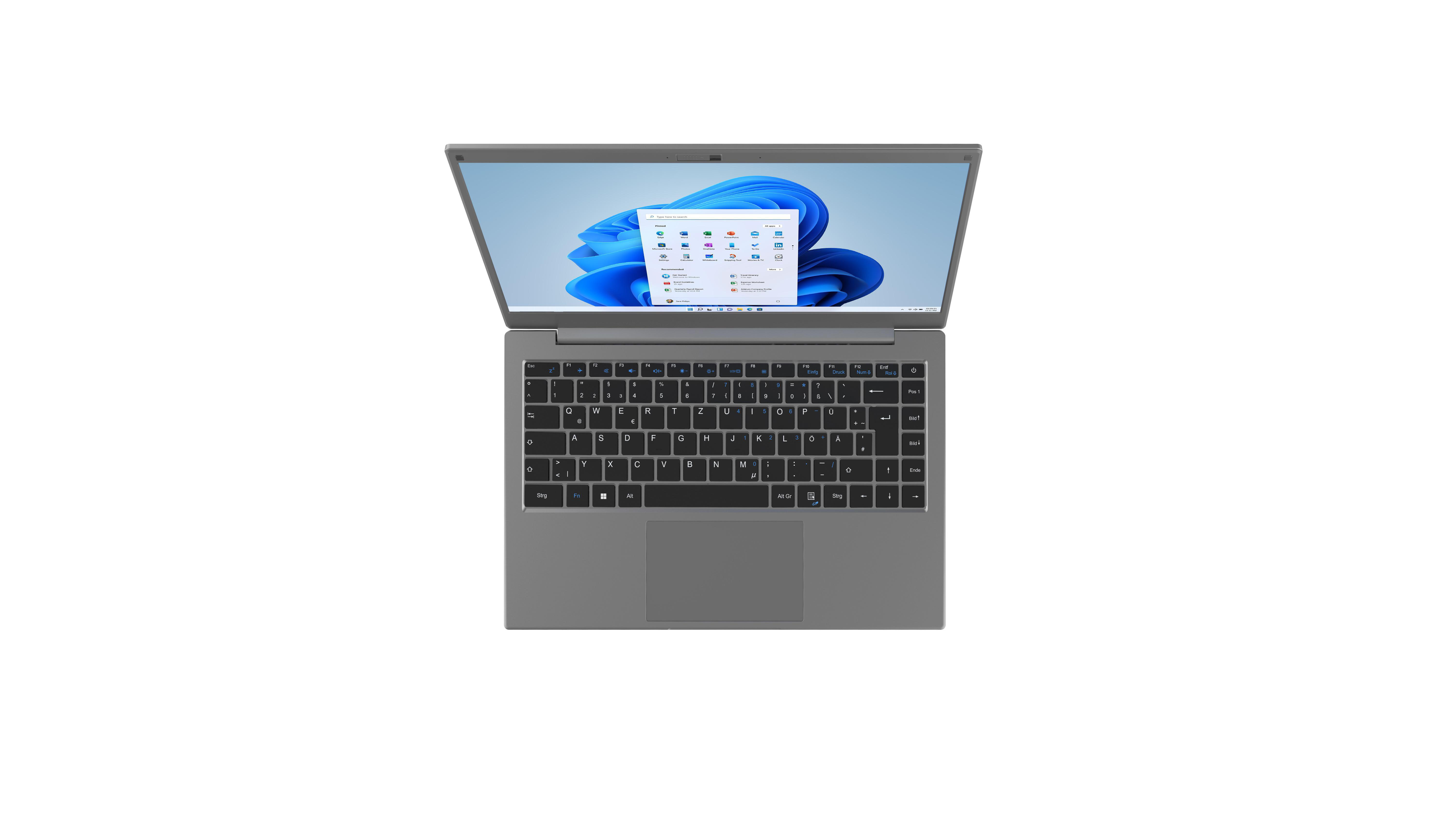 Ein Laptop, geöffnet, mit dem Windows 11 Startmenü auf dem Bildschirm, isoliert auf Weiß.