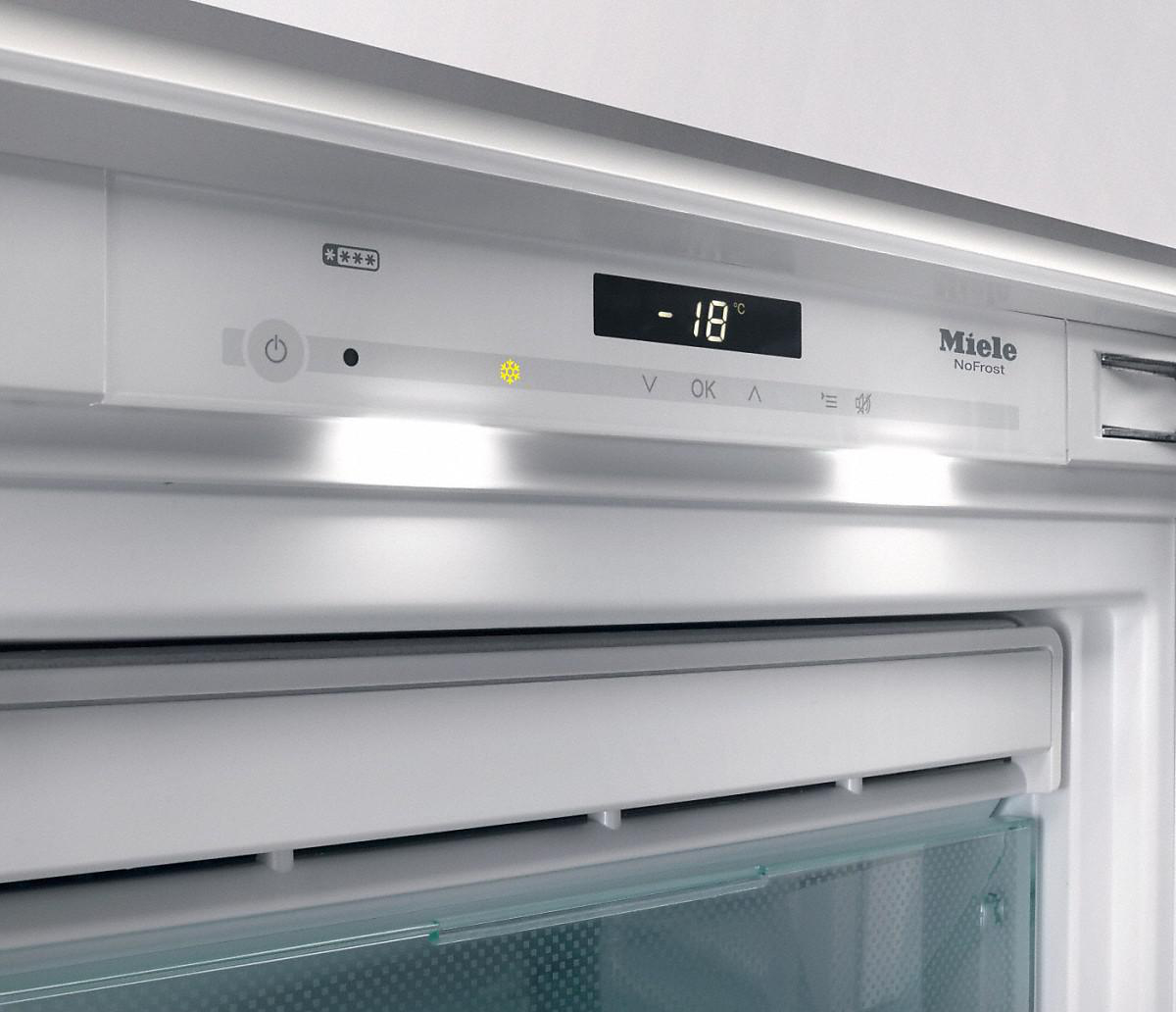MIELE FNS 37405 i Gefrierschrank (E, 216 l, 1770 mm hoch)
