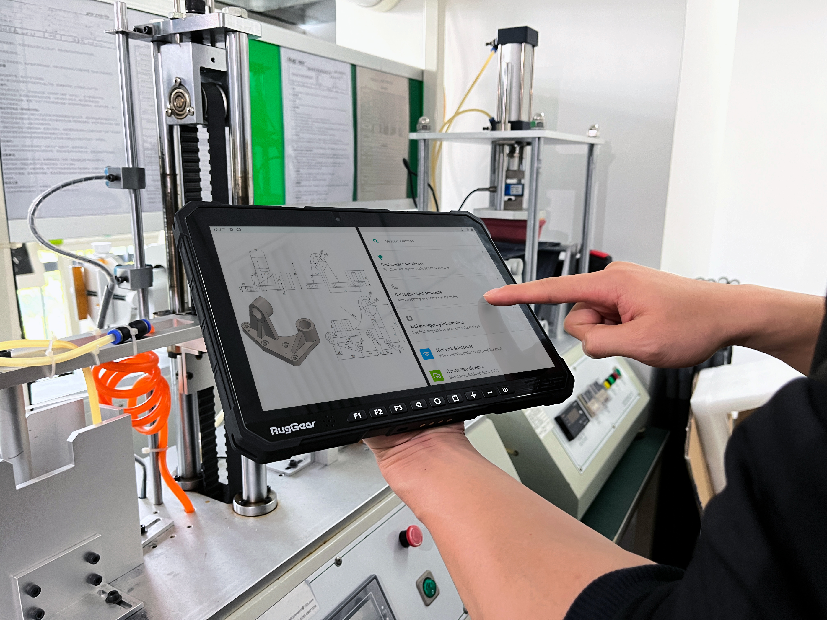 RUGGEAR RG935 - Tablet (10.1 ", 64 GB, Schwarz/Gelb)