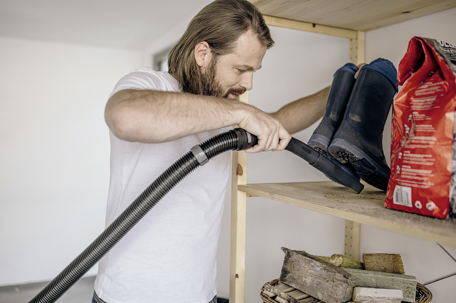 KARCHER WD 4 S V-20/5/22 Geel