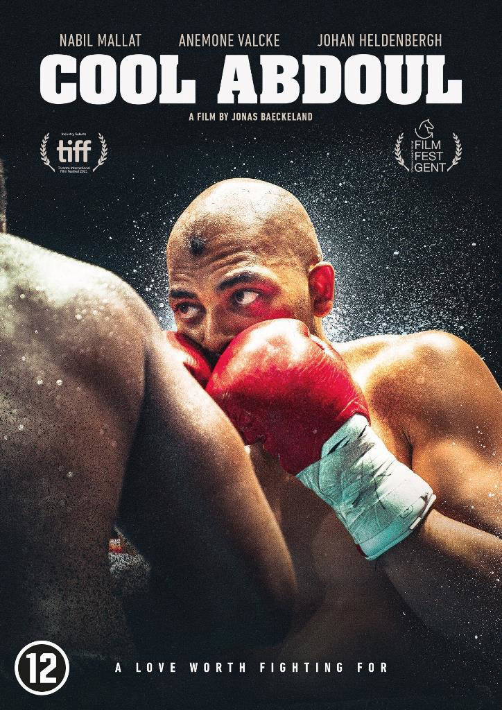Filmposter: Bokser met rode handschoenen. Titel: Cool Abdoul. Namen acteurs: Nabil Mallat, Anemone Valcke, Johan Heldenbergh.