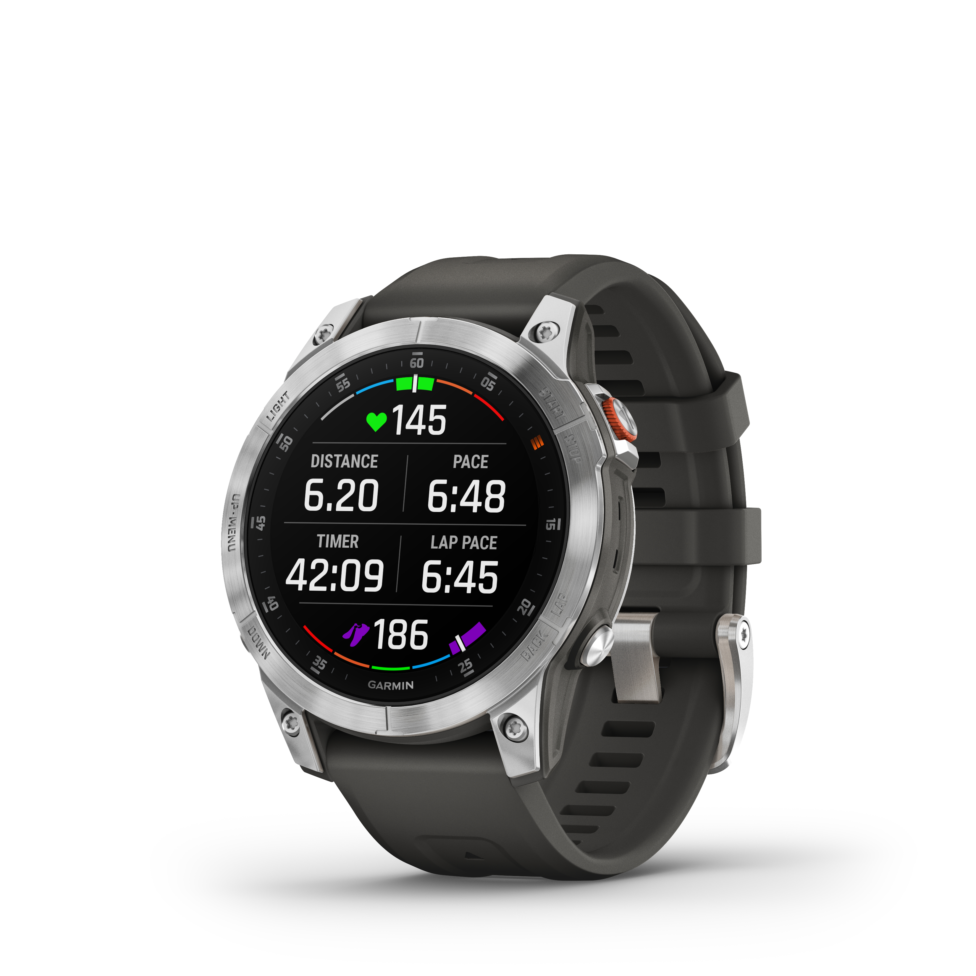 Eine schwarze Smartwatch zeigt Daten an: Distanz, Tempo, Timer und Herzfrequenz. Schwarzes Armband und silberne Lünette.