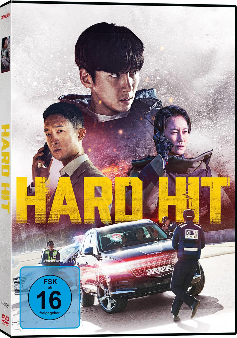 Ein DVD-Cover mit Schauspielern und einem Auto. Der Titel lautet HARD HIT.